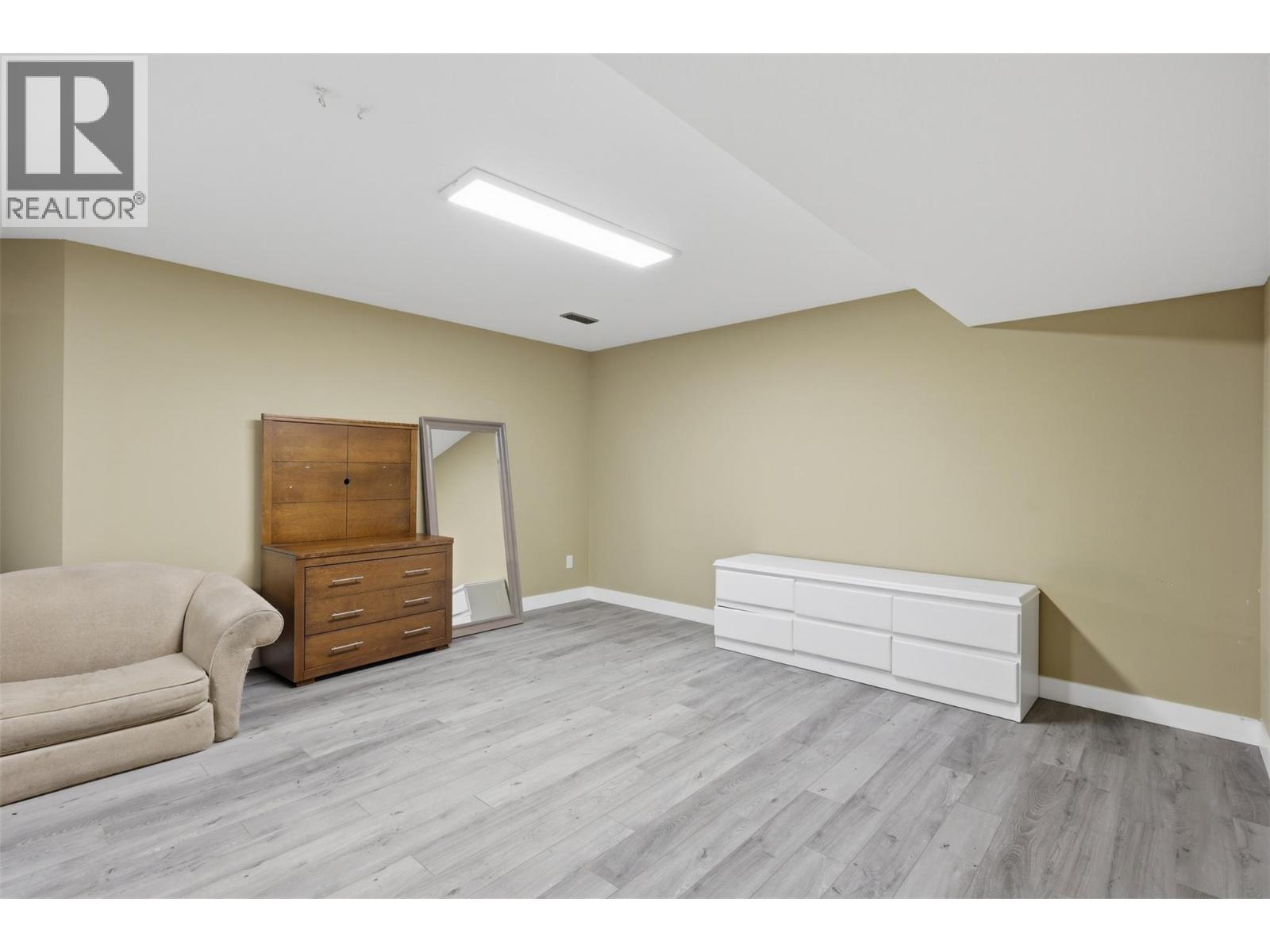 444 Azure Place, Kamloops, British Columbia  V2E 2R2 - Photo 51 - 10398659