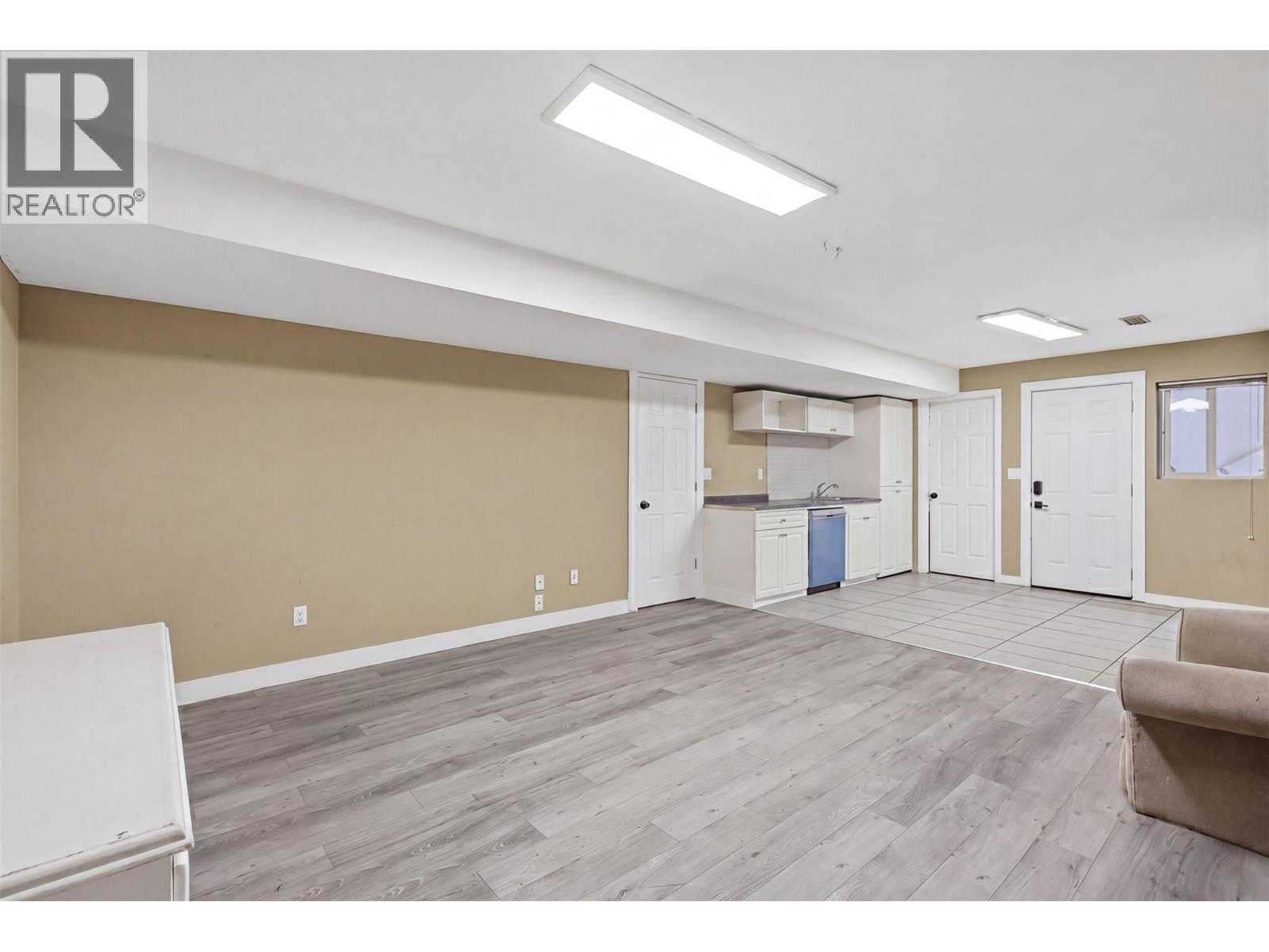 444 Azure Place, Kamloops, British Columbia  V2E 2R2 - Photo 52 - 10398659