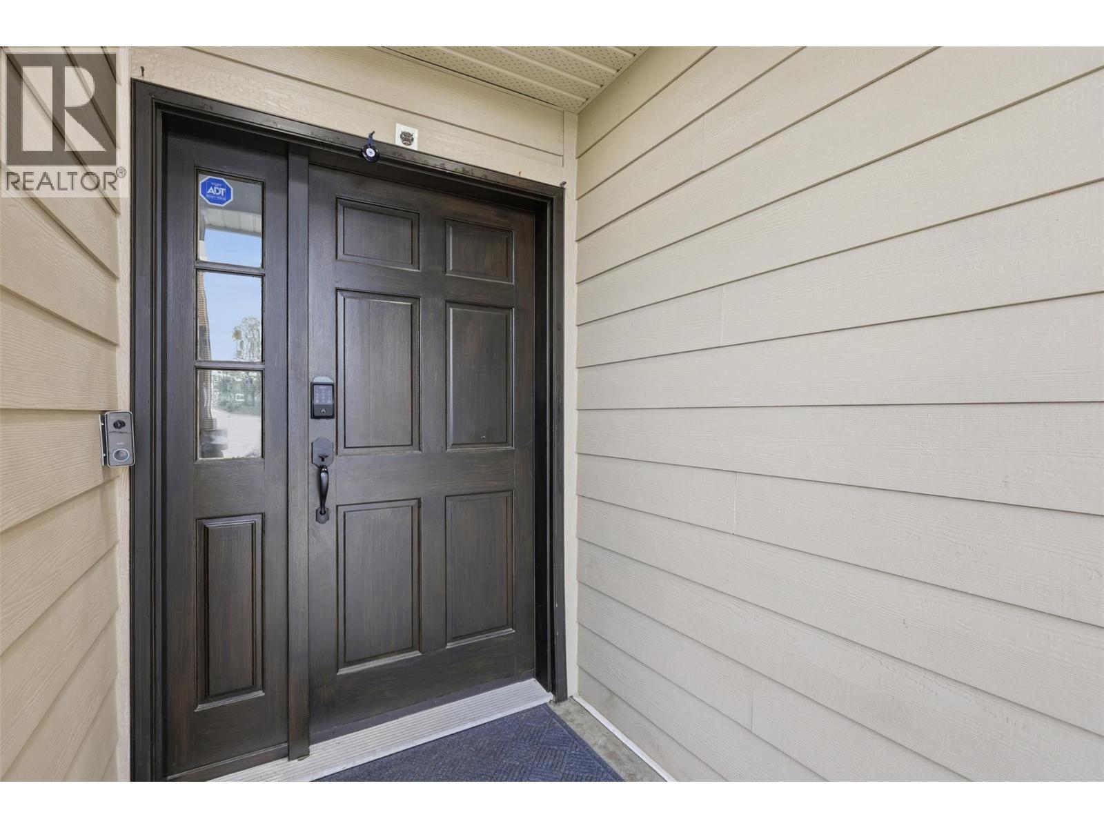 444 Azure Place, Kamloops, British Columbia  V2E 2R2 - Photo 8 - 10398659