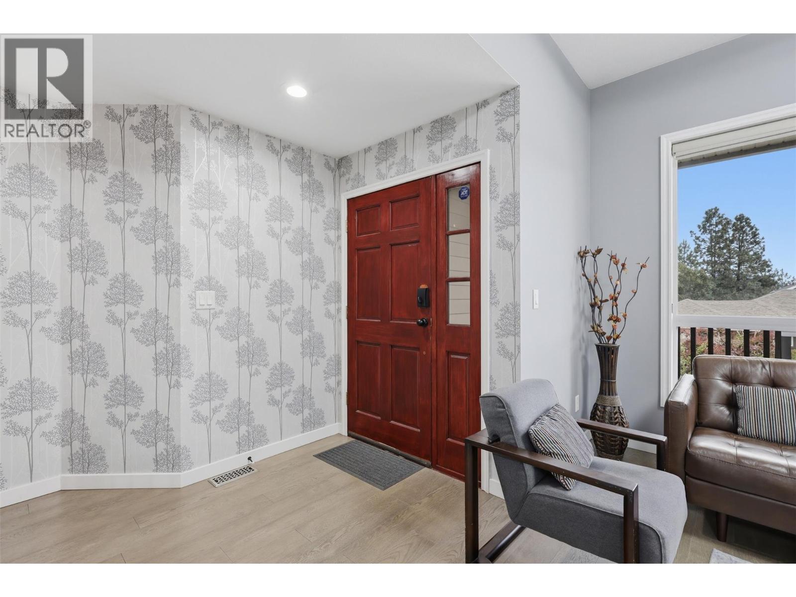 444 Azure Place, Kamloops, British Columbia  V2E 2R2 - Photo 9 - 10398659