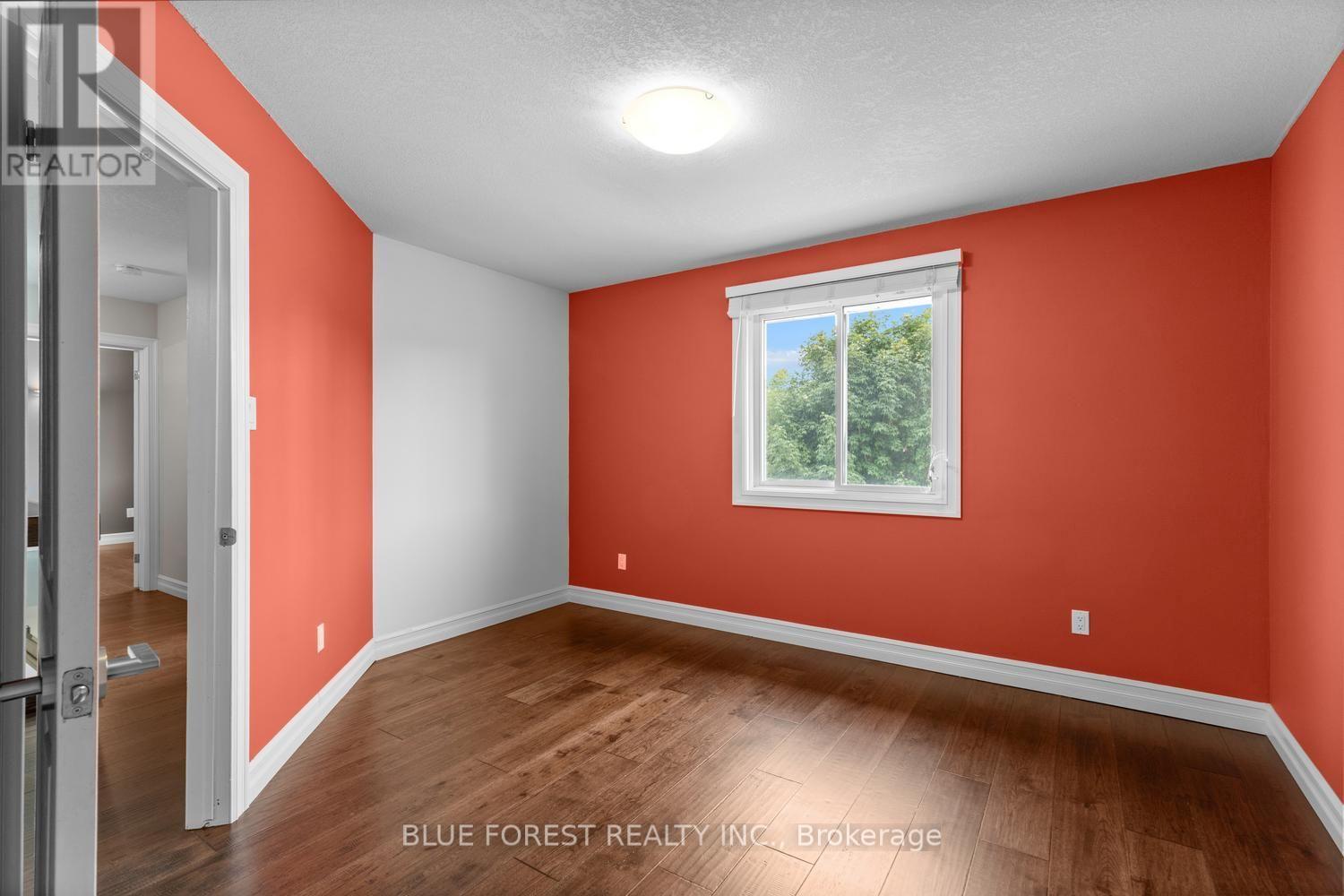 935 Country Club Place, London South, Ontario  N6C 5R5 - Photo 34 - X13708572
