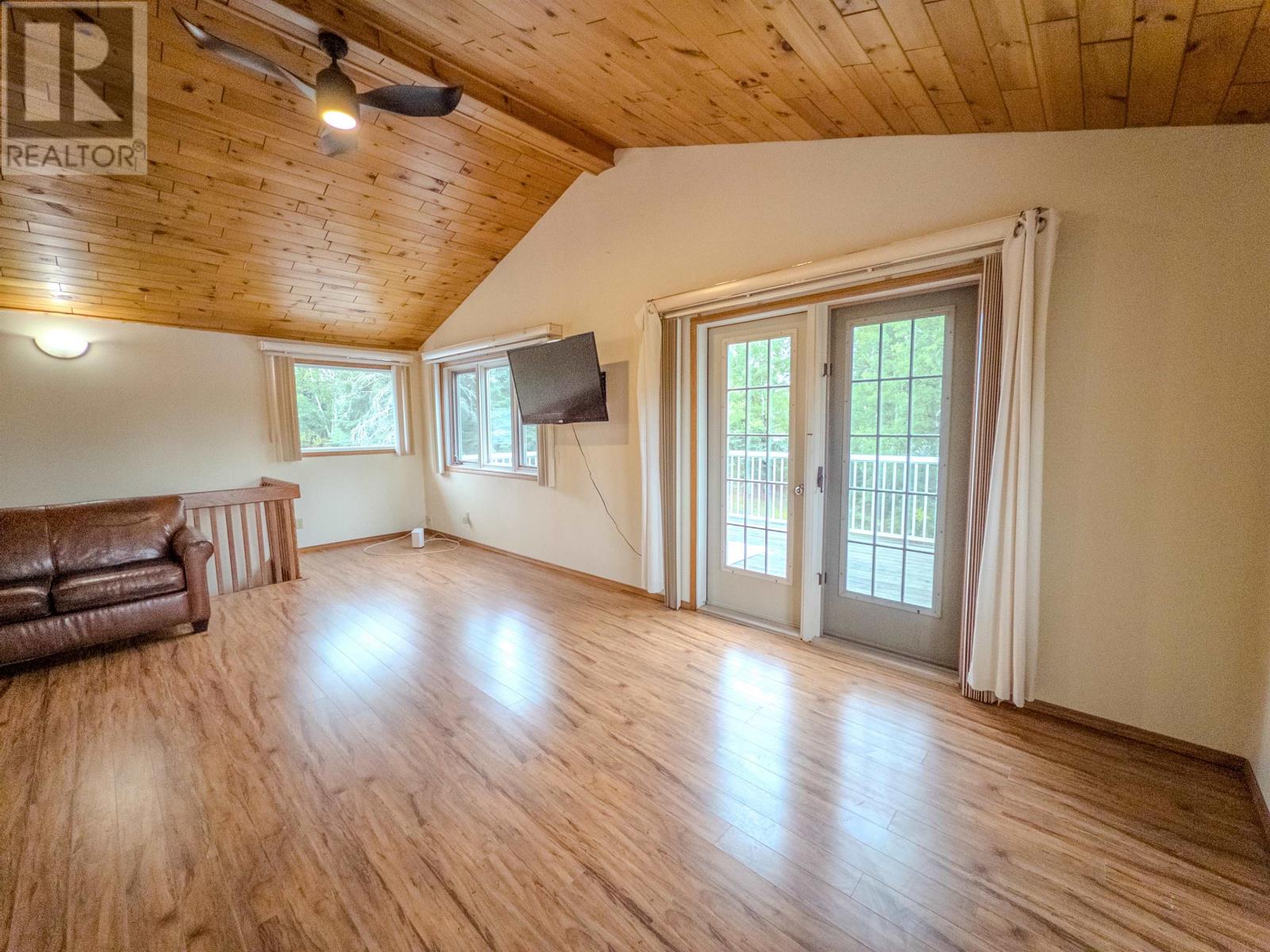 1829 Highway 17 West, Kenora, Ontario  P0X 1C0 - Photo 20 - TB2602491