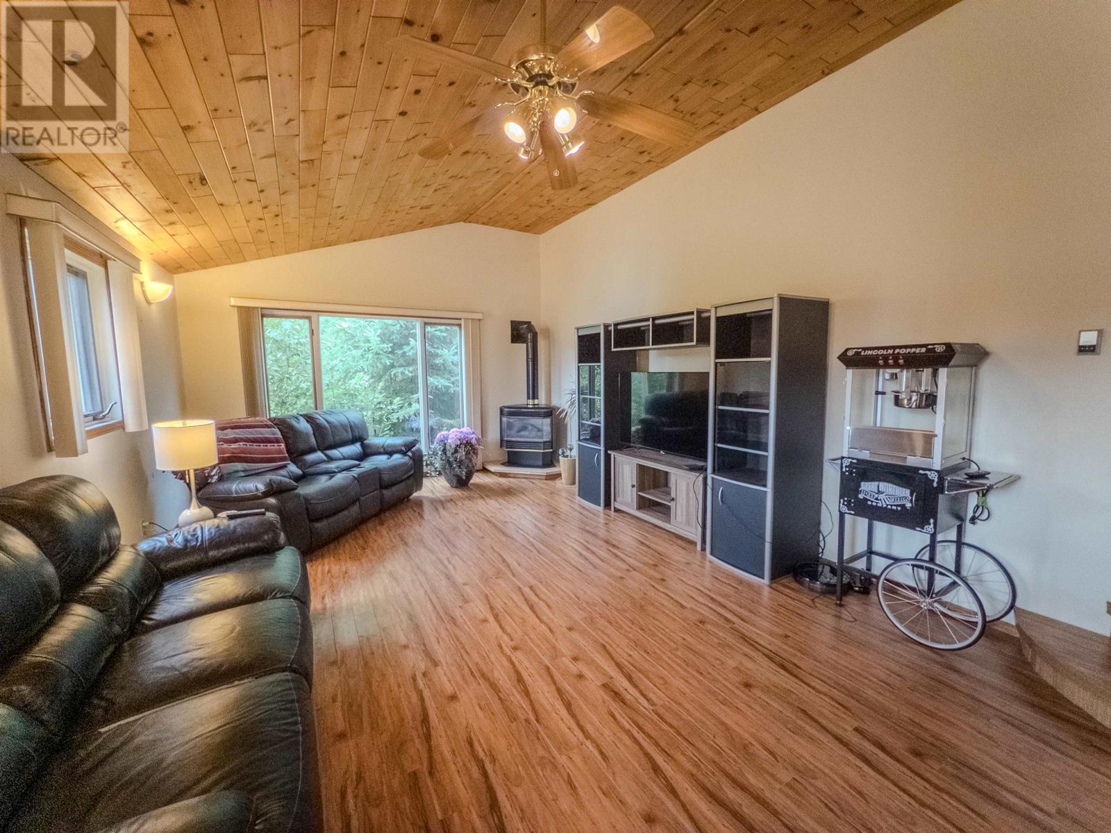1829 Highway 17 West, Kenora, Ontario  P0X 1C0 - Photo 15 - TB2602491