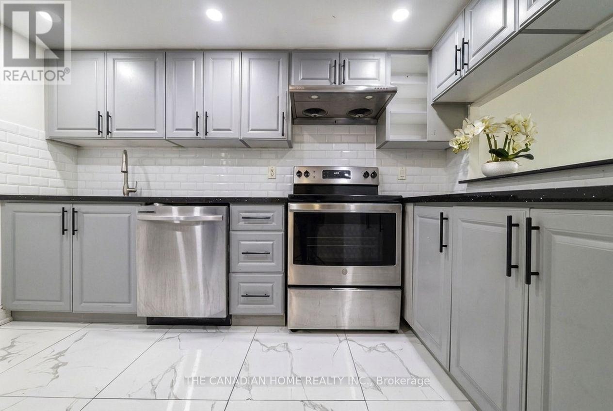 214 - 2466 Eglinton Avenue E, Toronto, Ontario  M1K 5J8 - Photo 4 - E13708574