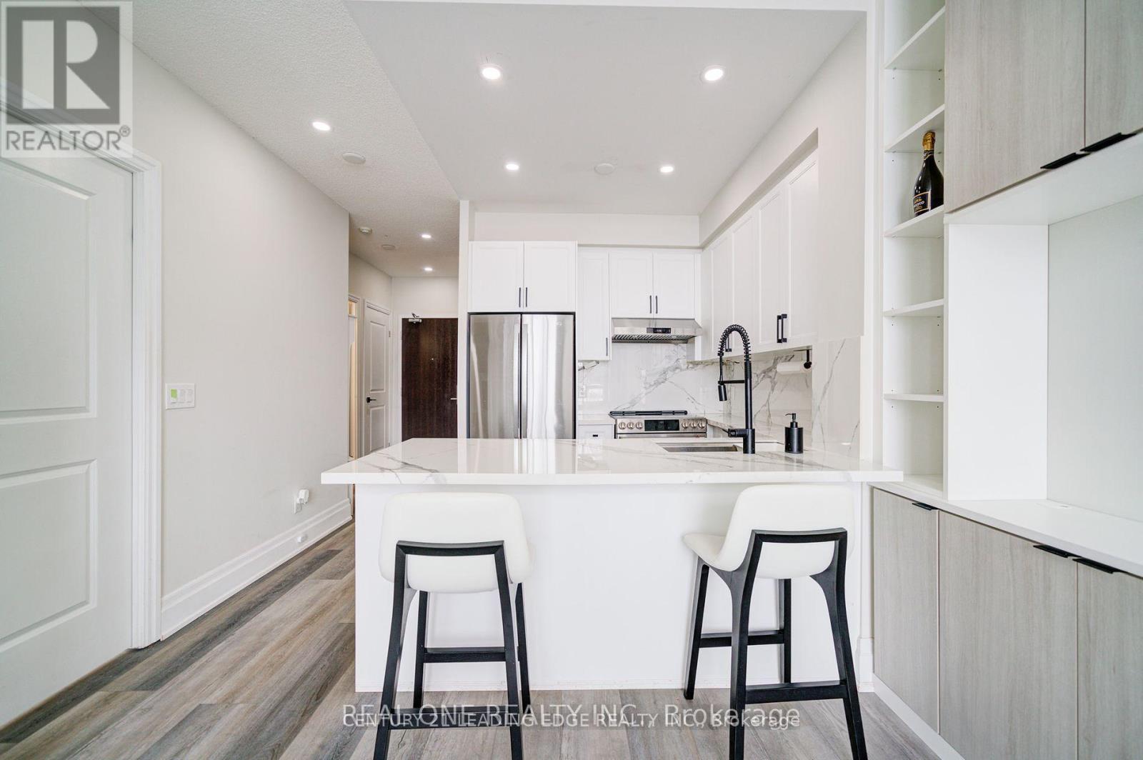 107 - 111 Upper Duke Crescent, Markham, Ontario  L6G 0C8 - Photo 8 - N13708568