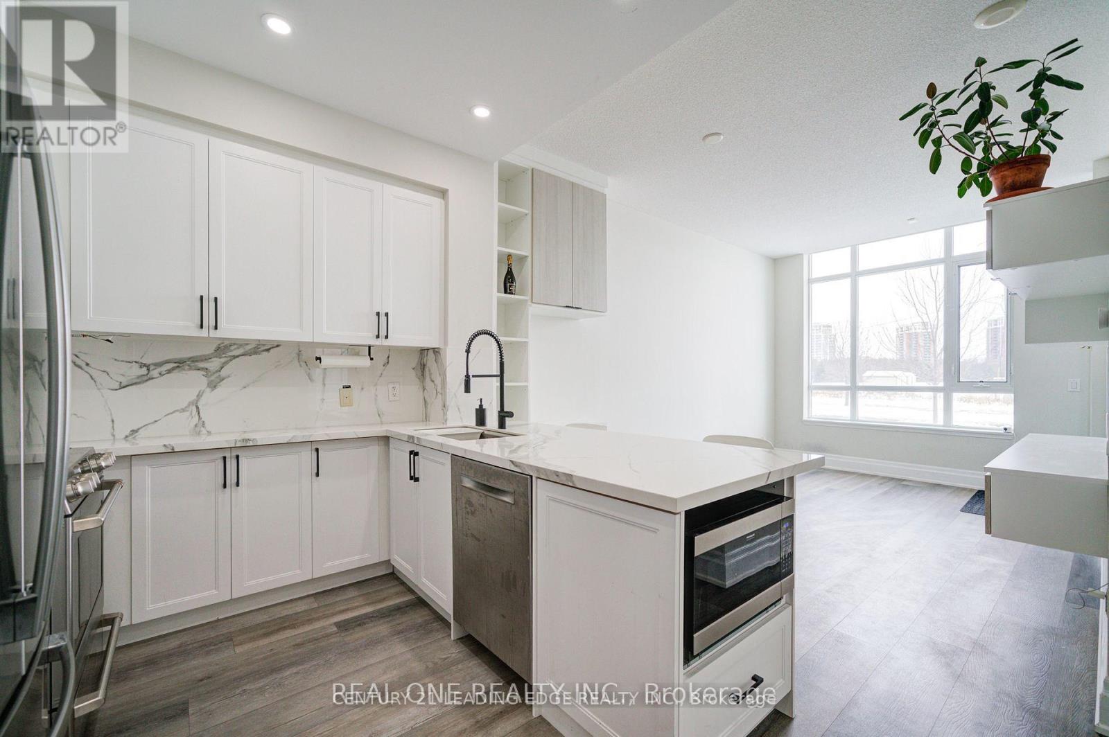 107 - 111 Upper Duke Crescent, Markham, Ontario  L6G 0C8 - Photo 9 - N13708568