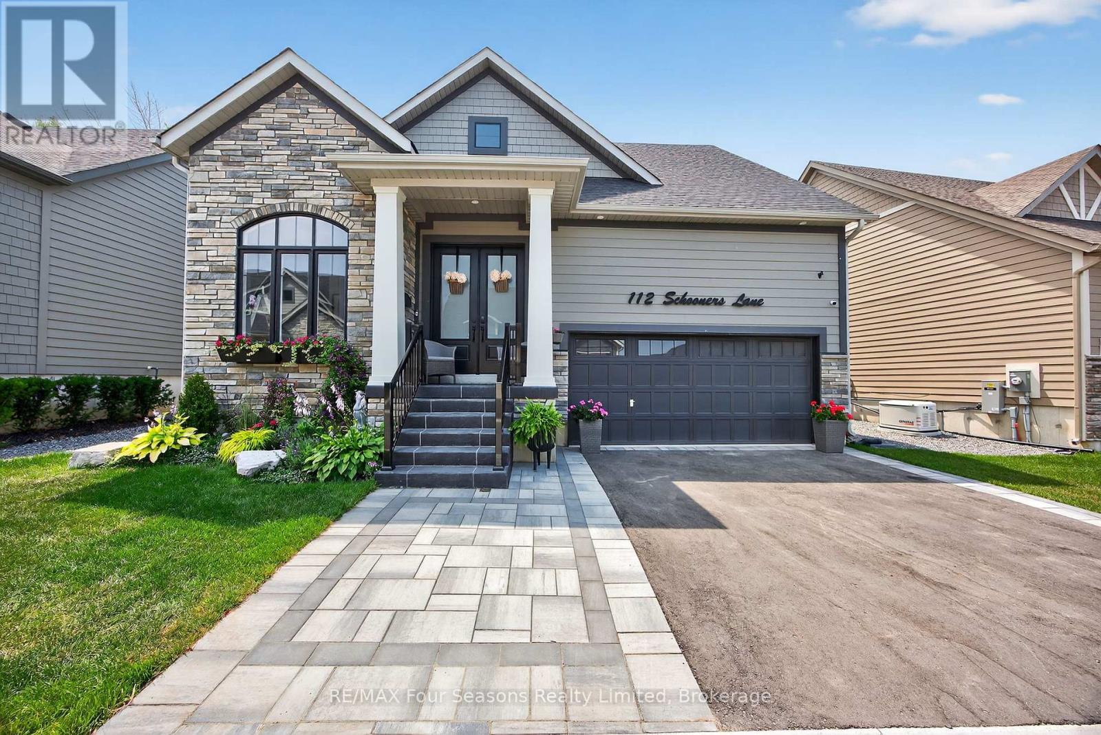 112 Schooners Lane, Blue Mountains, Ontario  N0H 2P0 - Photo 1 - X13708570