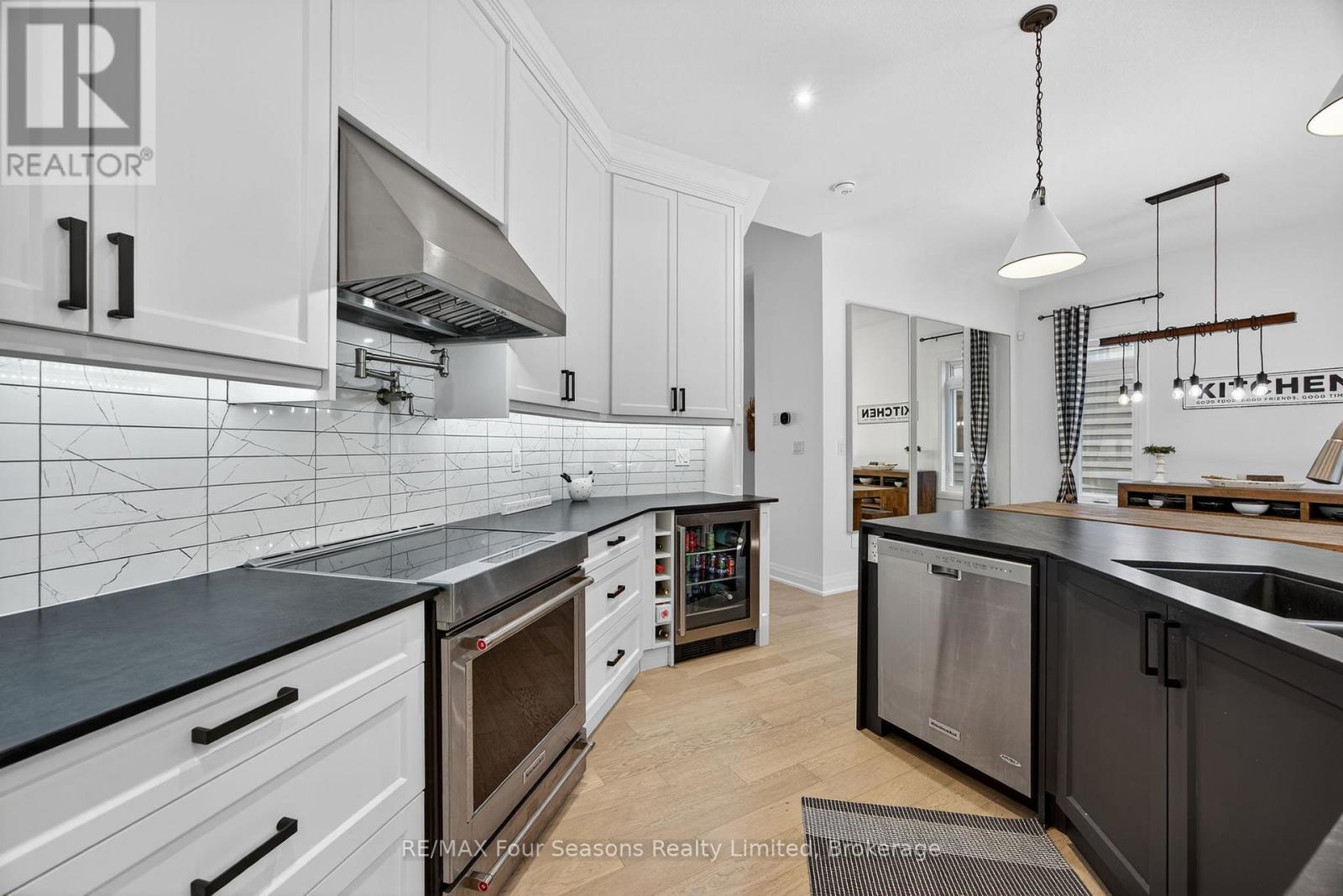 112 Schooners Lane, Blue Mountains, Ontario  N0H 2P0 - Photo 10 - X13708570