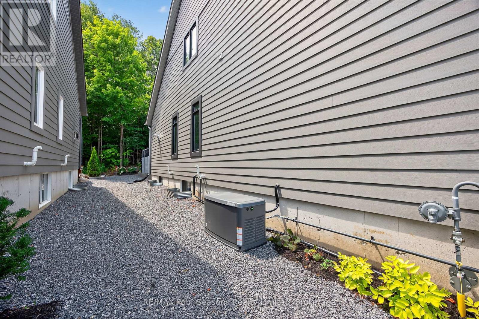 112 Schooners Lane, Blue Mountains, Ontario  N0H 2P0 - Photo 33 - X13708570