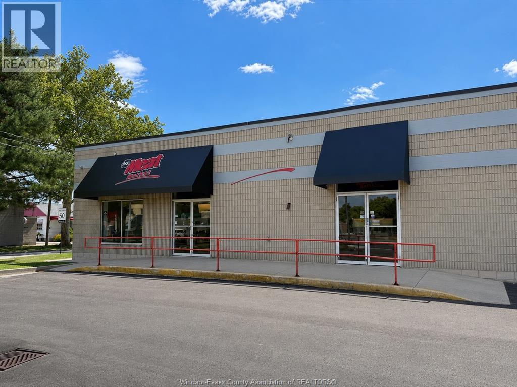 MLS# 26020636: 2451 Tecumseh ROAD West Unit# A, Windsor, Canada