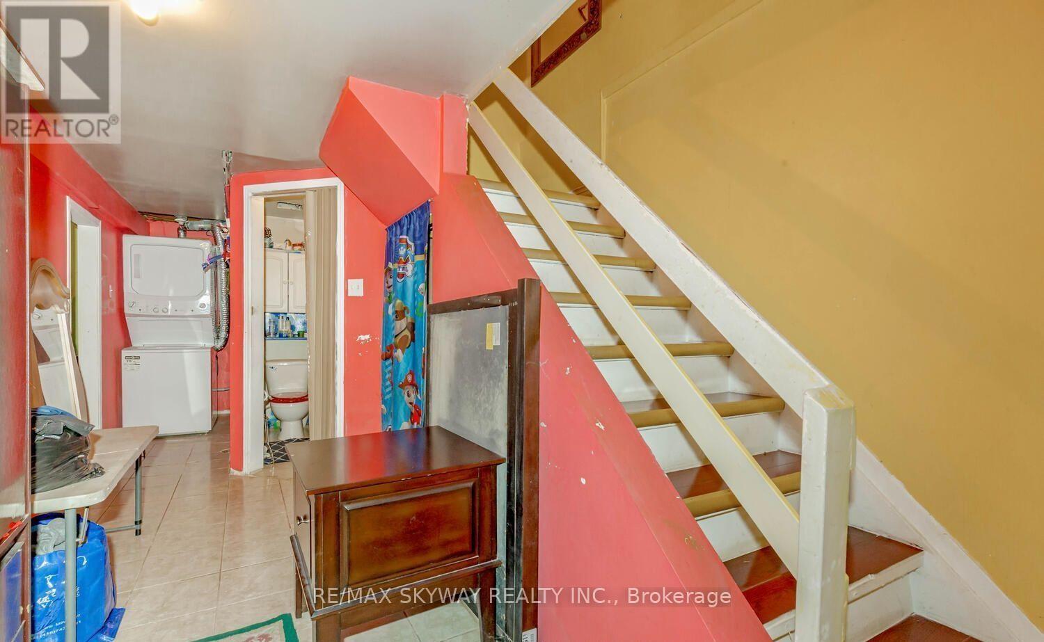 3 Hercules Court, Brampton, Ontario  L6S 1X6 - Photo 16 - W13708578