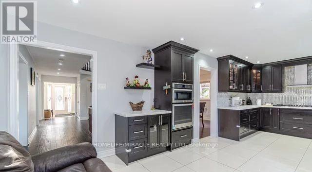 50 Hyatt Drive, Brampton, Ontario  L6X 3W4 - Photo 10 - W13708618