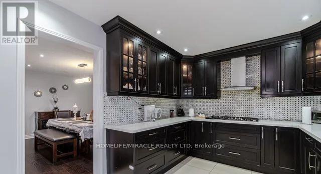 50 Hyatt Drive, Brampton, Ontario  L6X 3W4 - Photo 11 - W13708618