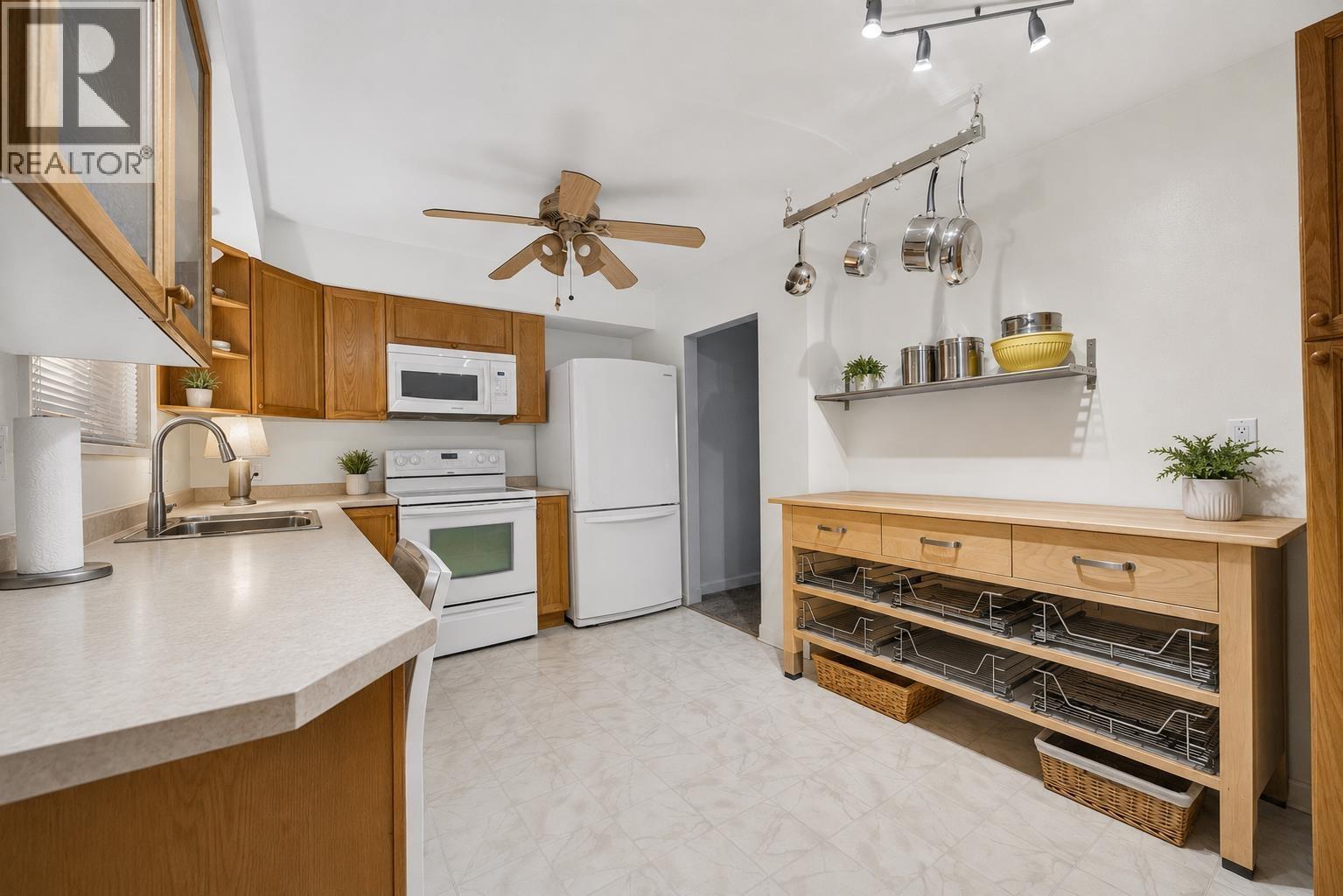 1576 Pitt River Road, Port Coquitlam, British Columbia  V3C 1P2 - Photo 8 - R3142286