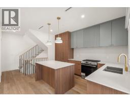 SL 3 2333 E 54TH AVENUE, Vancouver, British Columbia