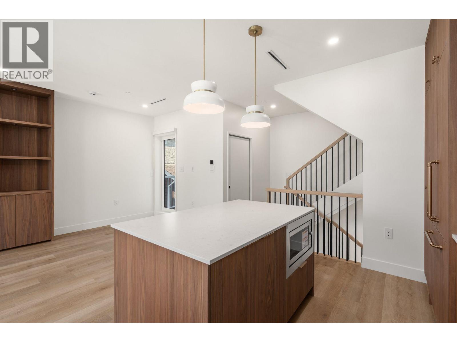 Sl 2 2333 E 54th Avenue, Vancouver, British Columbia  V5S 1X1 - Photo 7 - R3128838