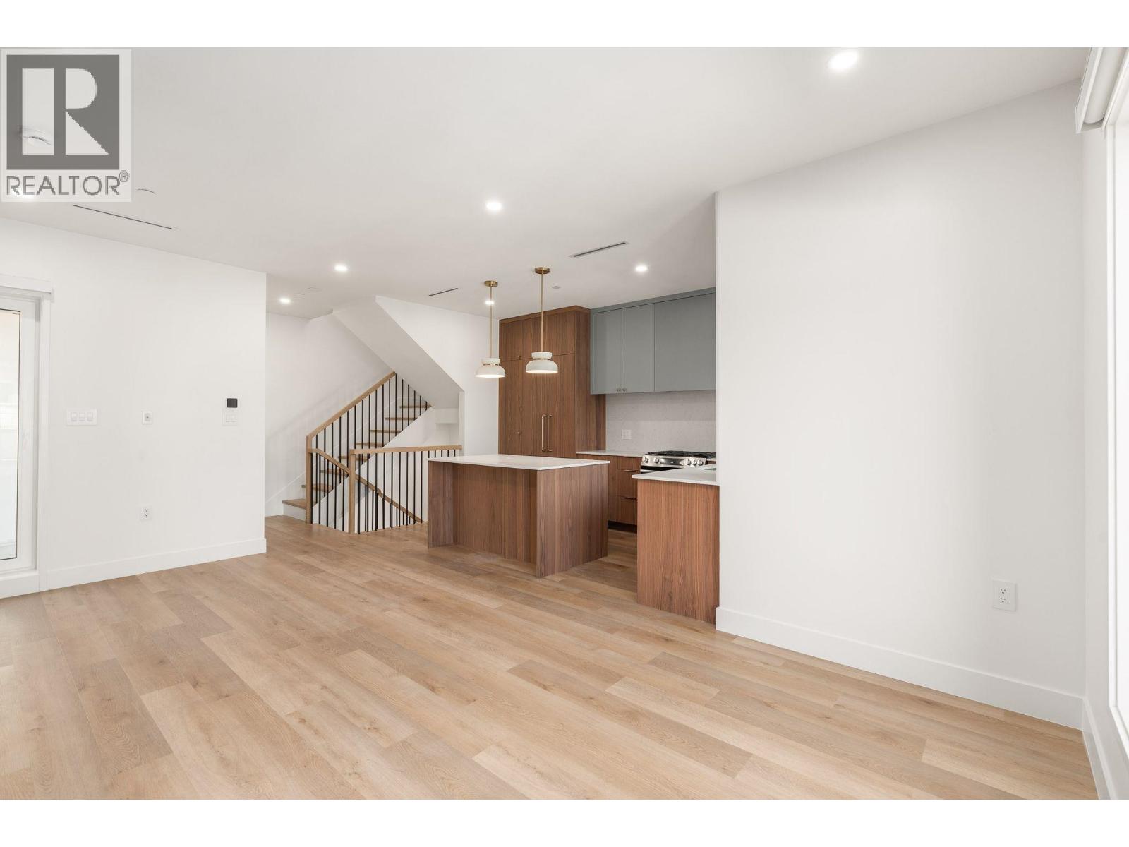 Sl 2 2333 E 54th Avenue, Vancouver, British Columbia  V5S 1X1 - Photo 13 - R3128838
