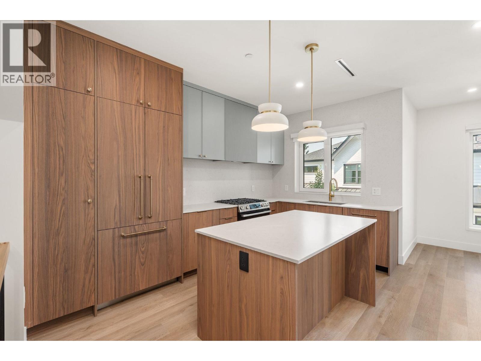 Sl 2 2333 E 54th Avenue, Vancouver, British Columbia  V5S 1X1 - Photo 4 - R3128838