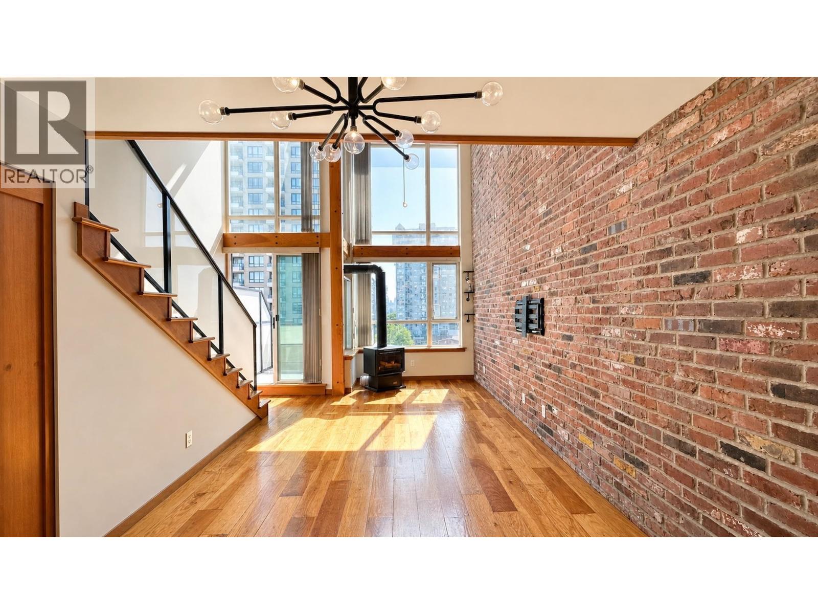 503 10 Renaissance Square, New Westminster, British Columbia  V3M 7B1 - Photo 5 - R3137433