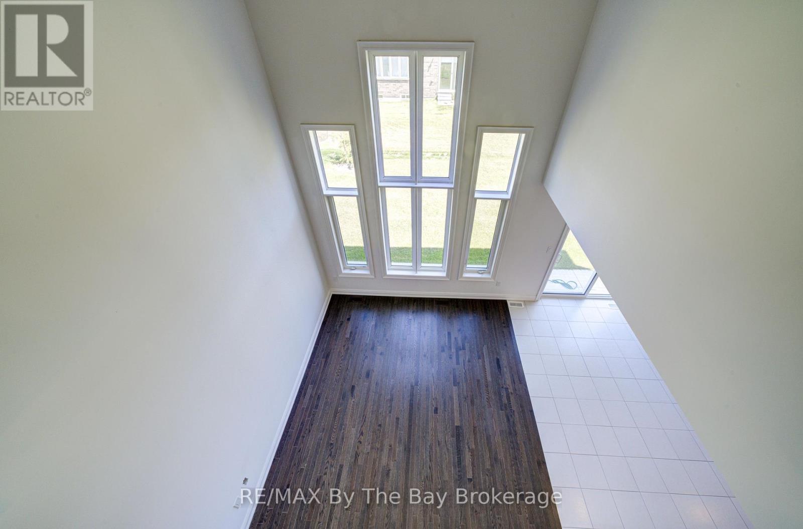 35 Misty Ridge Road, Wasaga Beach, Ontario  L9Z 0R8 - Photo 14 - S13708166