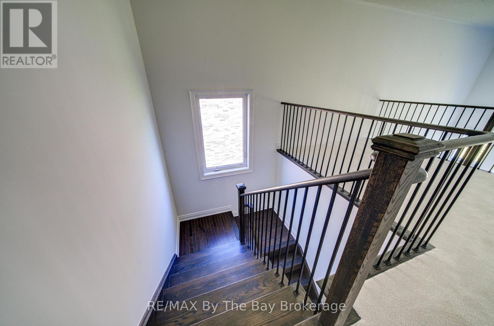 35 Misty Ridge Road, Wasaga Beach, Ontario  L9Z 0R8 - Photo 12 - S13708166