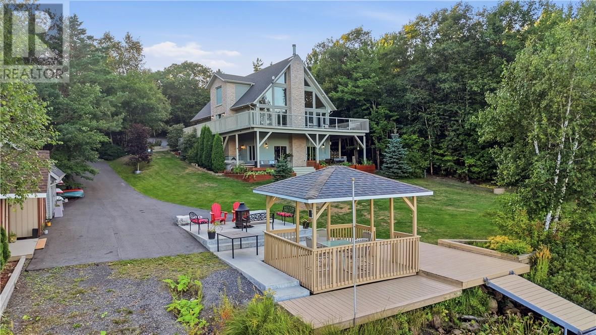 317 Middle Lake, Sudbury, Ontario
