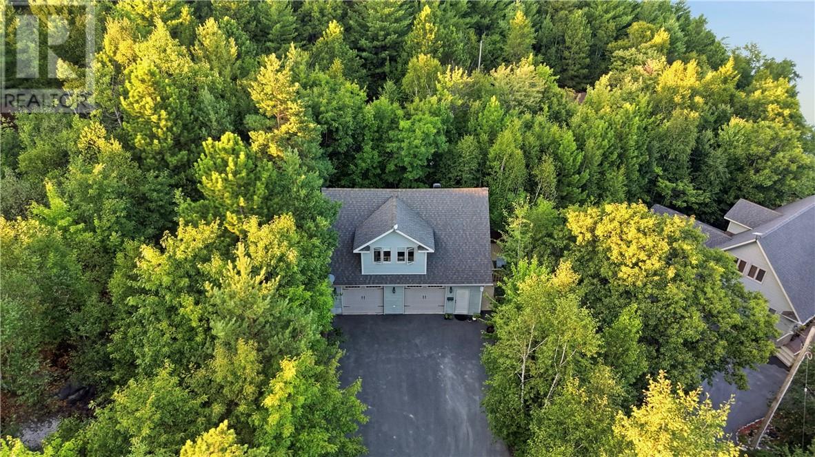 317 Middle Lake, Sudbury, Ontario  P3E 3M9 - Photo 3 - 2129979