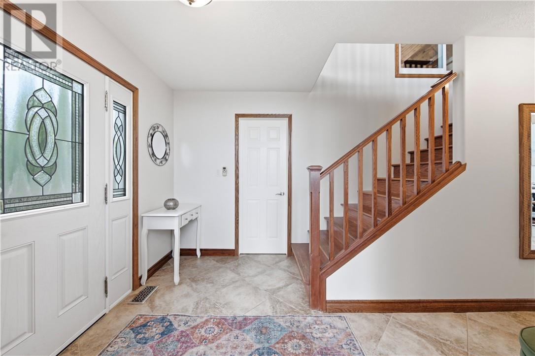 317 Middle Lake, Sudbury, Ontario  P3E 3M9 - Photo 5 - 2129979