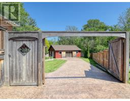43 LYNNGATE GROVE, London South, Ontario