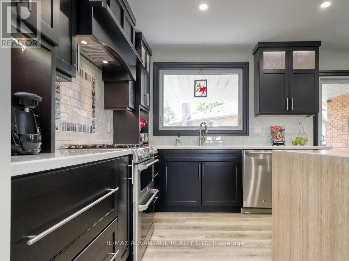 43 Lynngate Grove, London South, Ontario  N6K 3S7 - Photo 13 - X13223500