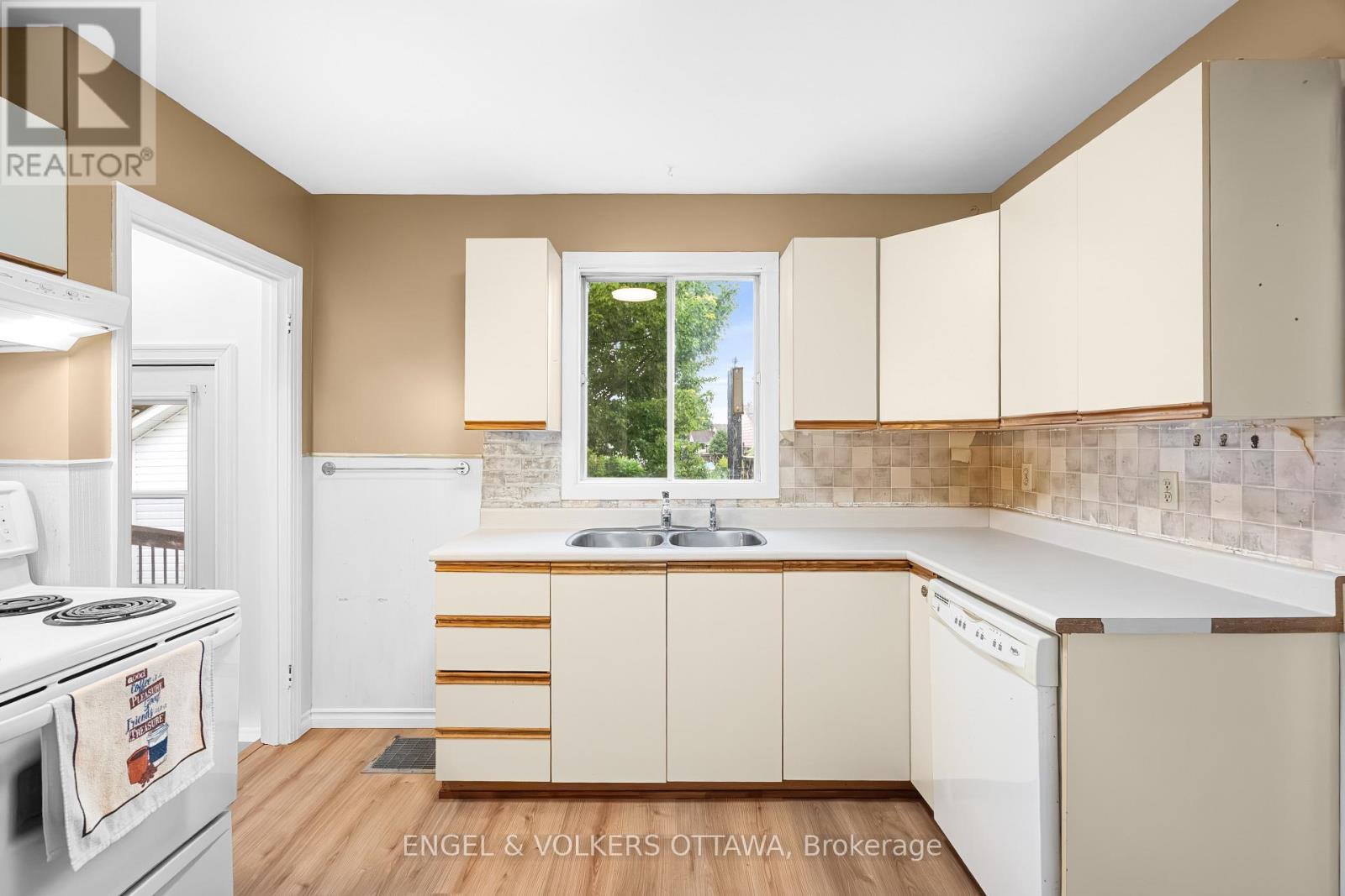 871 Notre Dame Street, Clarence-Rockland, Ontario  K4K 1G3 - Photo 18 - X13708680