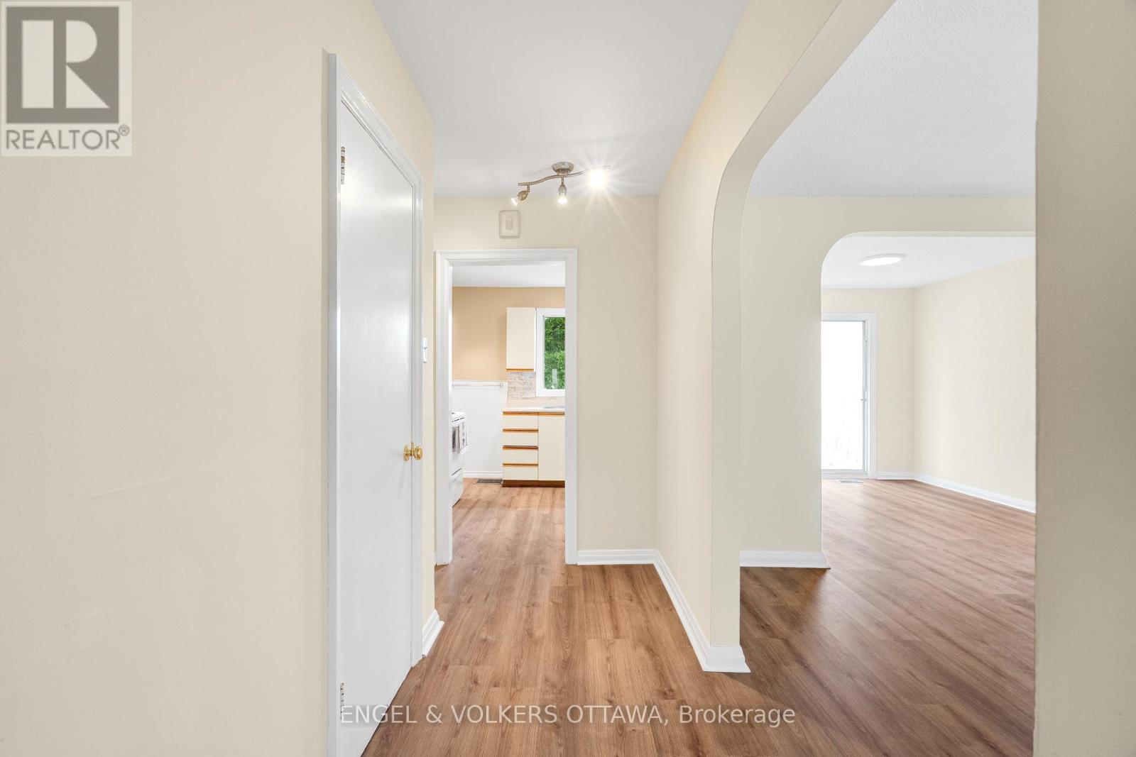 871 Notre Dame Street, Clarence-Rockland, Ontario  K4K 1G3 - Photo 8 - X13708680