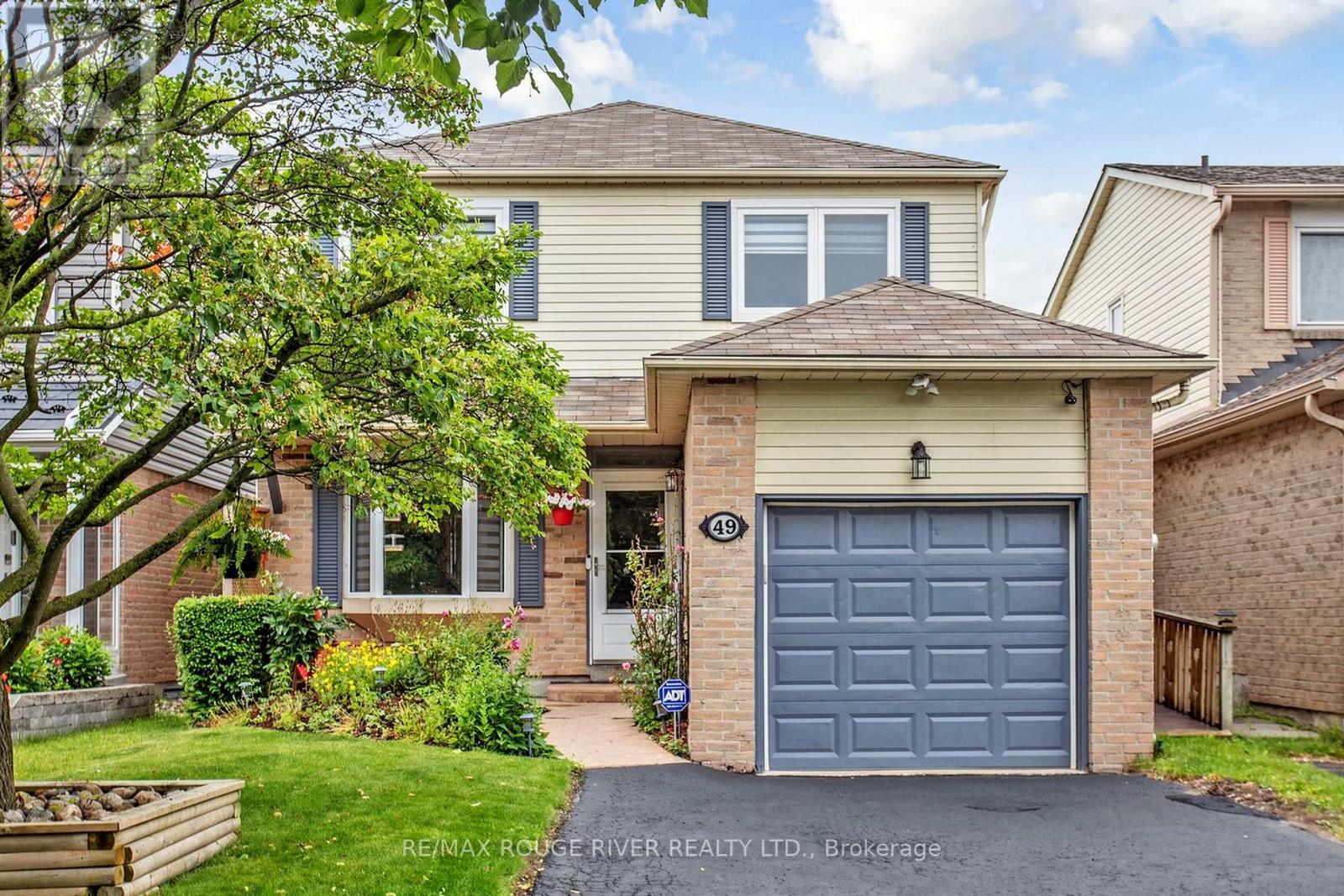 49 GILMOUR DRIVE, Ajax, Ontario