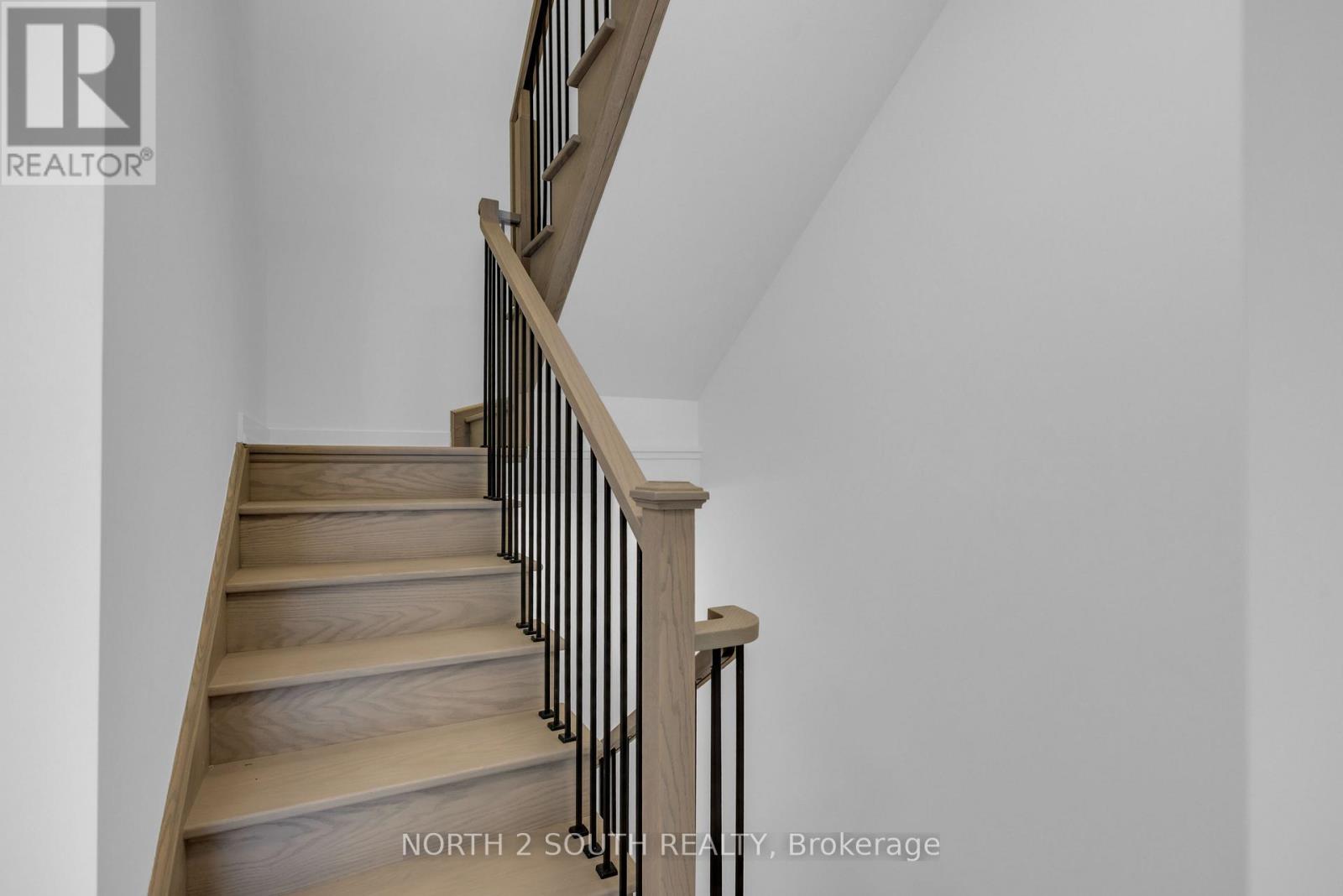 27 - 3079 Pharmacy Avenue, Toronto, Ontario  M1W 2H1 - Photo 10 - E13708670