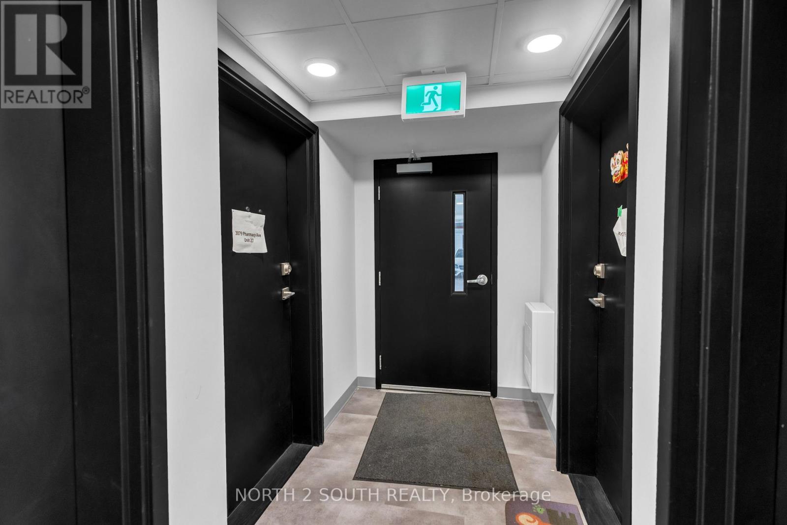 27 - 3079 Pharmacy Avenue, Toronto, Ontario  M1W 2H1 - Photo 26 - E13708670