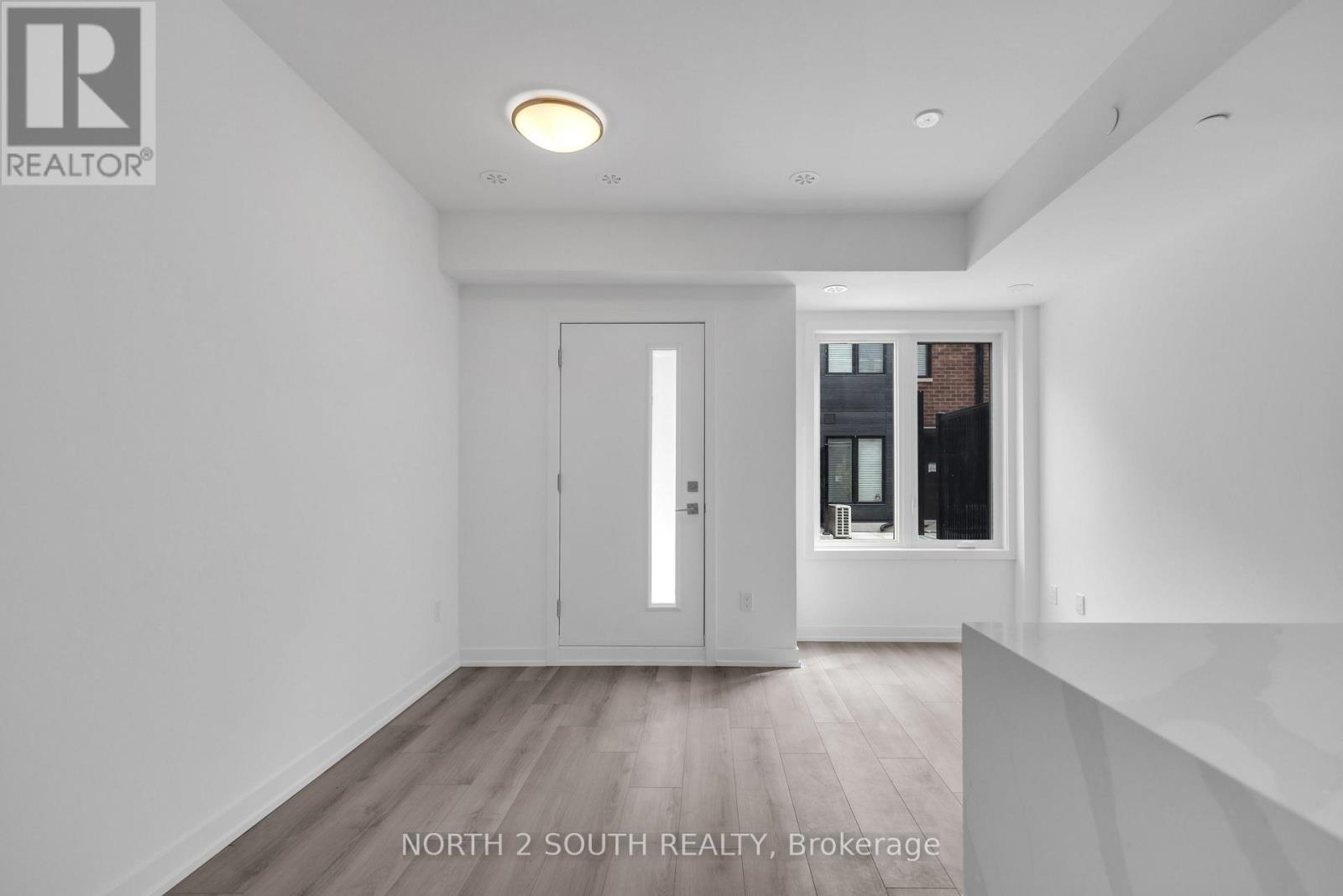27 - 3079 Pharmacy Avenue, Toronto, Ontario  M1W 2H1 - Photo 5 - E13708670