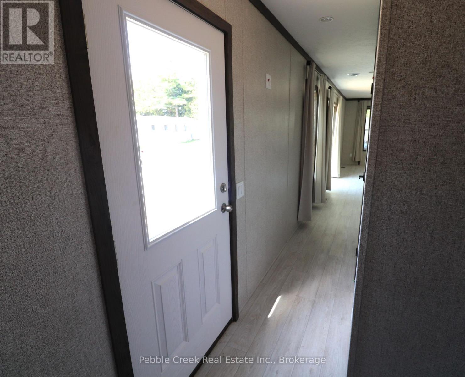 17 Sutton Drive, Ashfield-Colborne-Wawanosh, Ontario  N7A 3Y3 - Photo 5 - X13708650