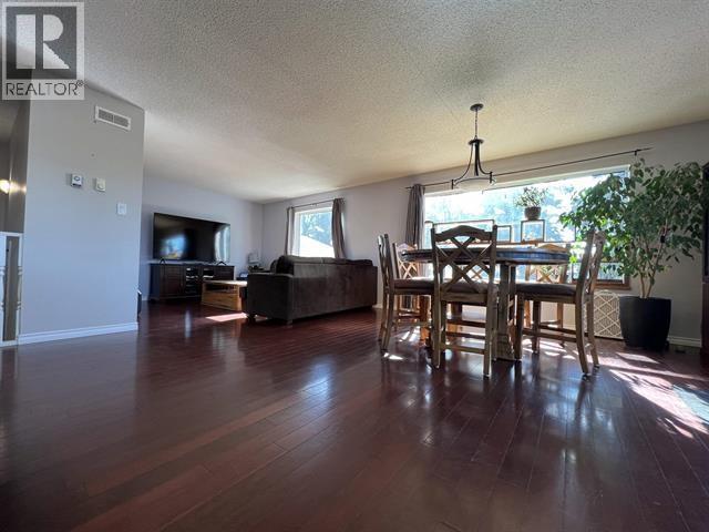 262 5th Avenue, Burns Lake, British Columbia  V0J 1E0 - Photo 9 - R3156278