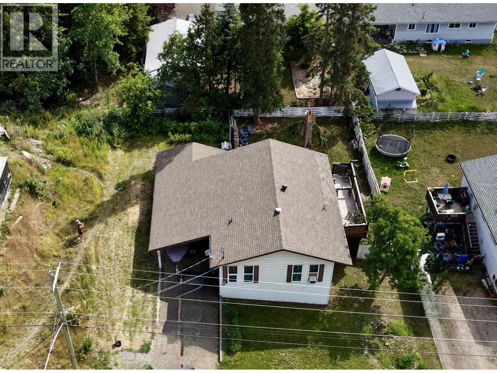 262 5th Avenue, Burns Lake, British Columbia  V0J 1E0 - Photo 5 - R3156278