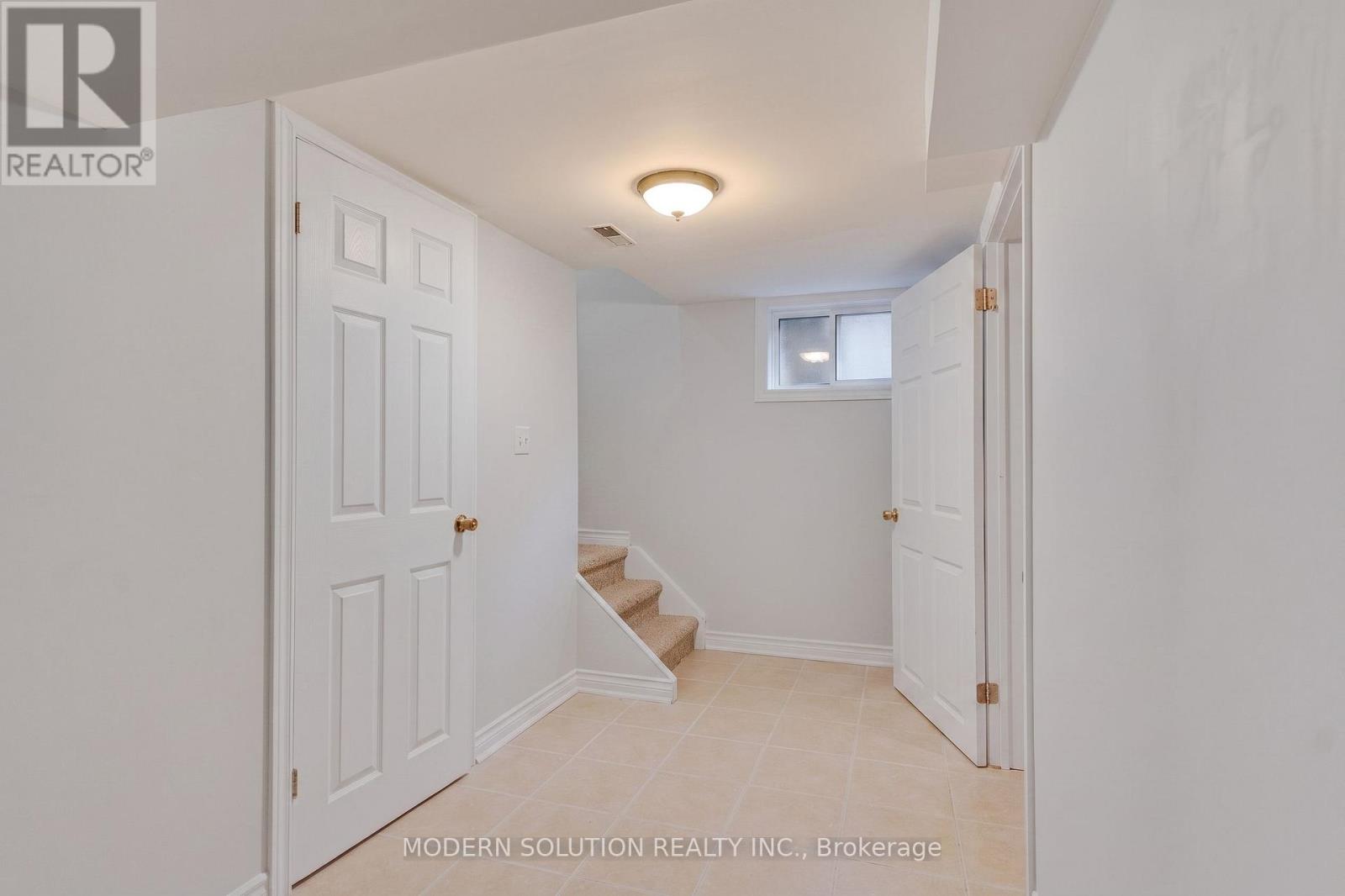 2 Caswell Drive, Toronto, Ontario  M2M 3L9 - Photo 19 - C13708606
