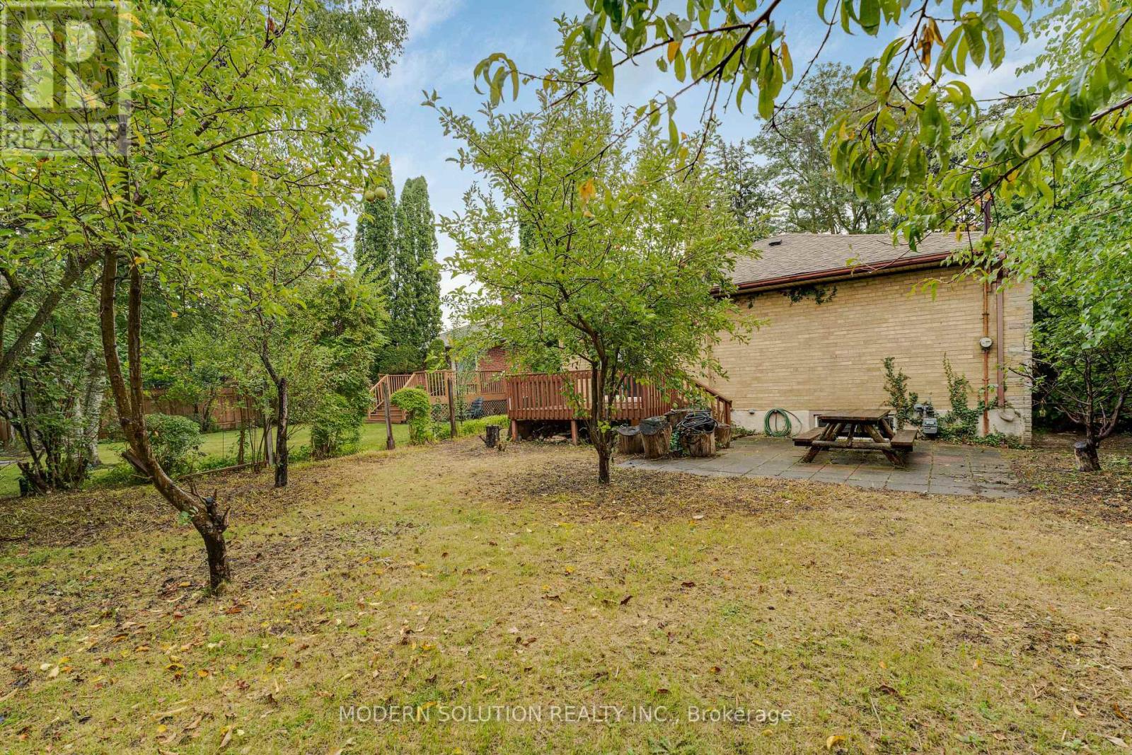 2 Caswell Drive, Toronto, Ontario  M2M 3L9 - Photo 31 - C13708606