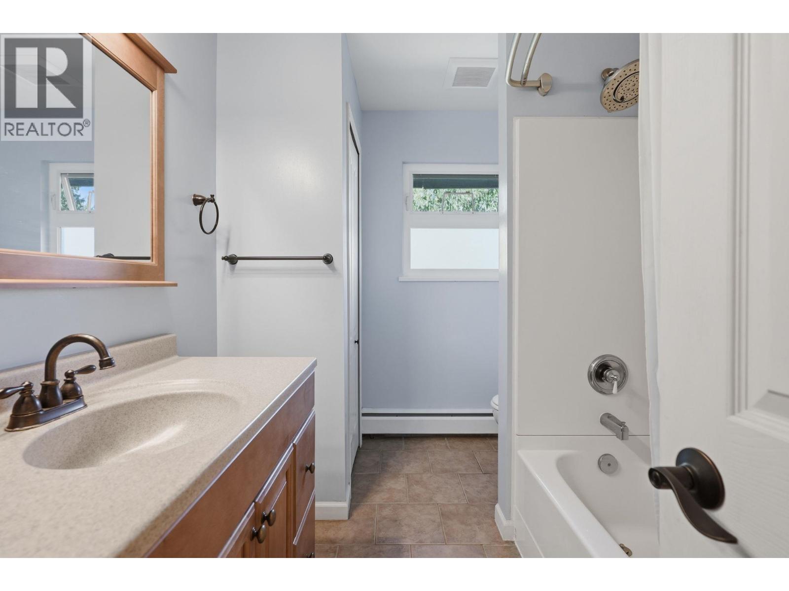 210 W Murphy Drive, Delta, British Columbia  V4M 3N9 - Photo 23 - R3158406