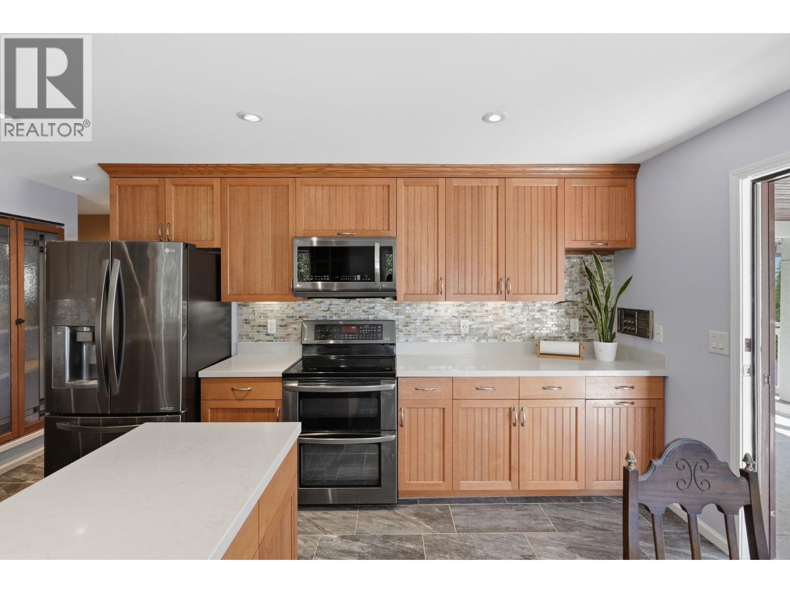 210 W Murphy Drive, Delta, British Columbia  V4M 3N9 - Photo 11 - R3158406