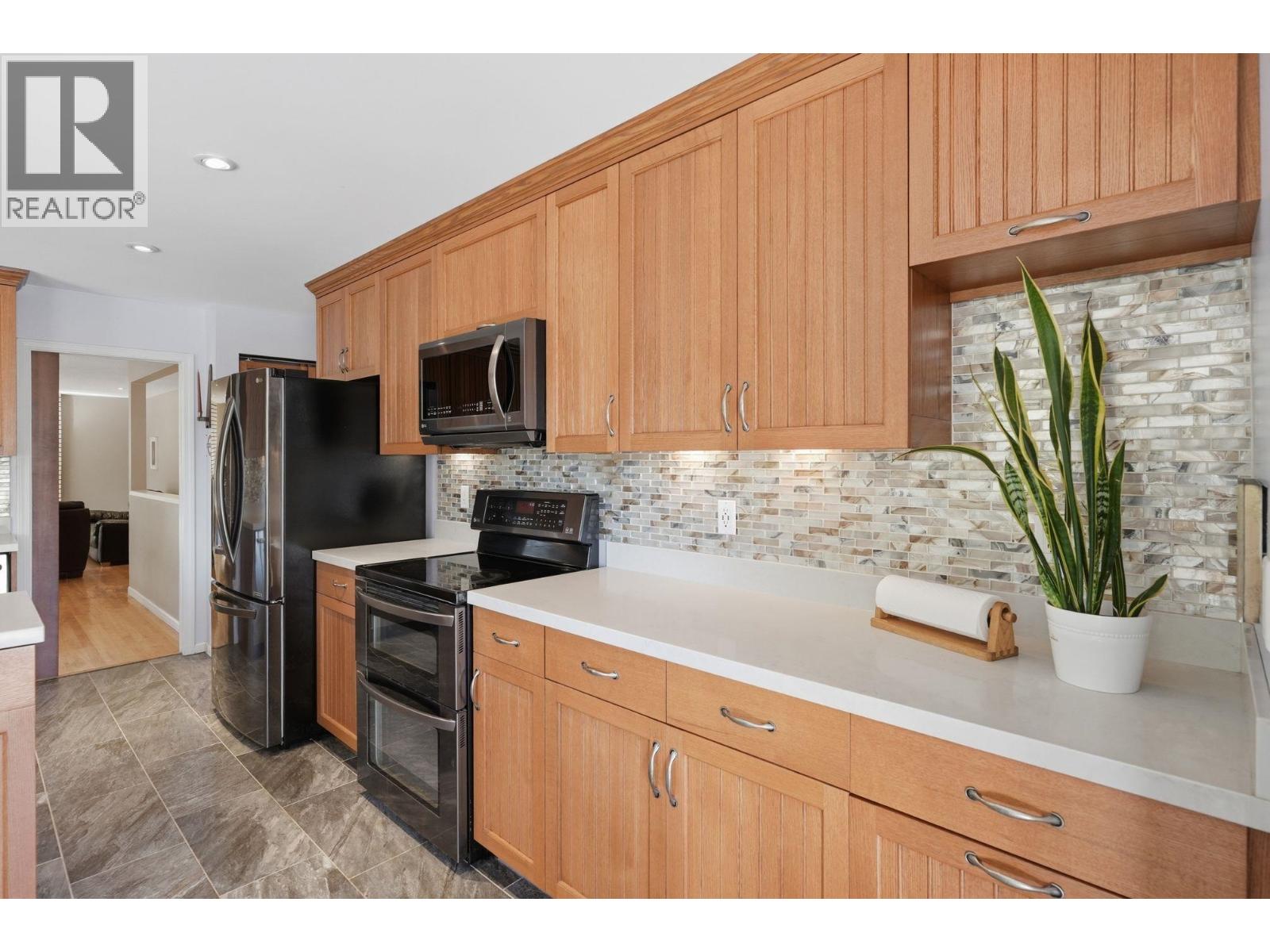 210 W Murphy Drive, Delta, British Columbia  V4M 3N9 - Photo 9 - R3158406
