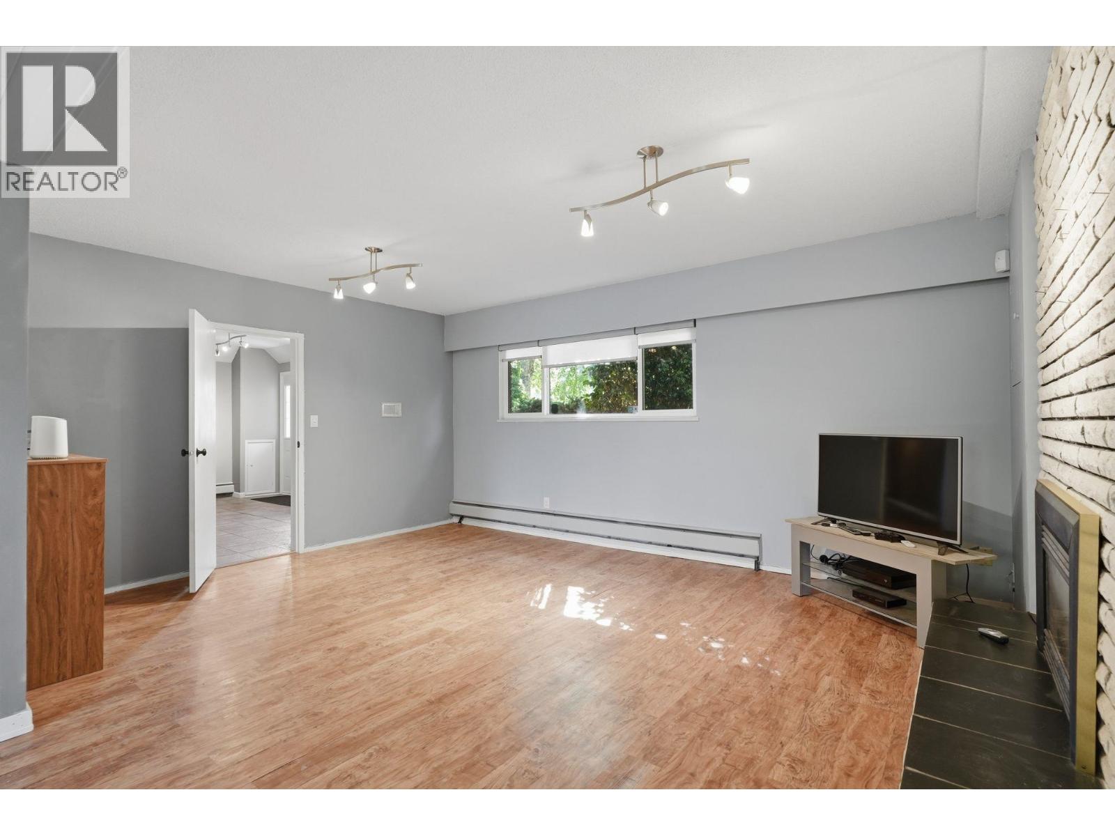 210 W Murphy Drive, Delta, British Columbia  V4M 3N9 - Photo 24 - R3158406