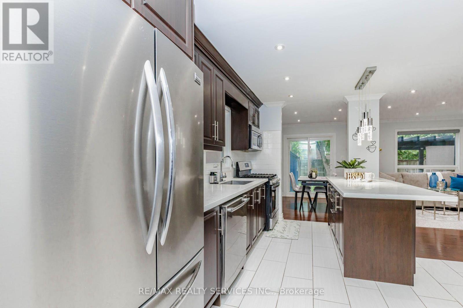 20 Murdoch Drive, Brampton, Ontario  L6X 3Y2 - Photo 14 - W13708626