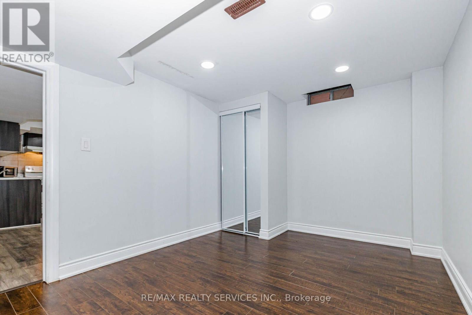 20 Murdoch Drive, Brampton, Ontario  L6X 3Y2 - Photo 40 - W13708626
