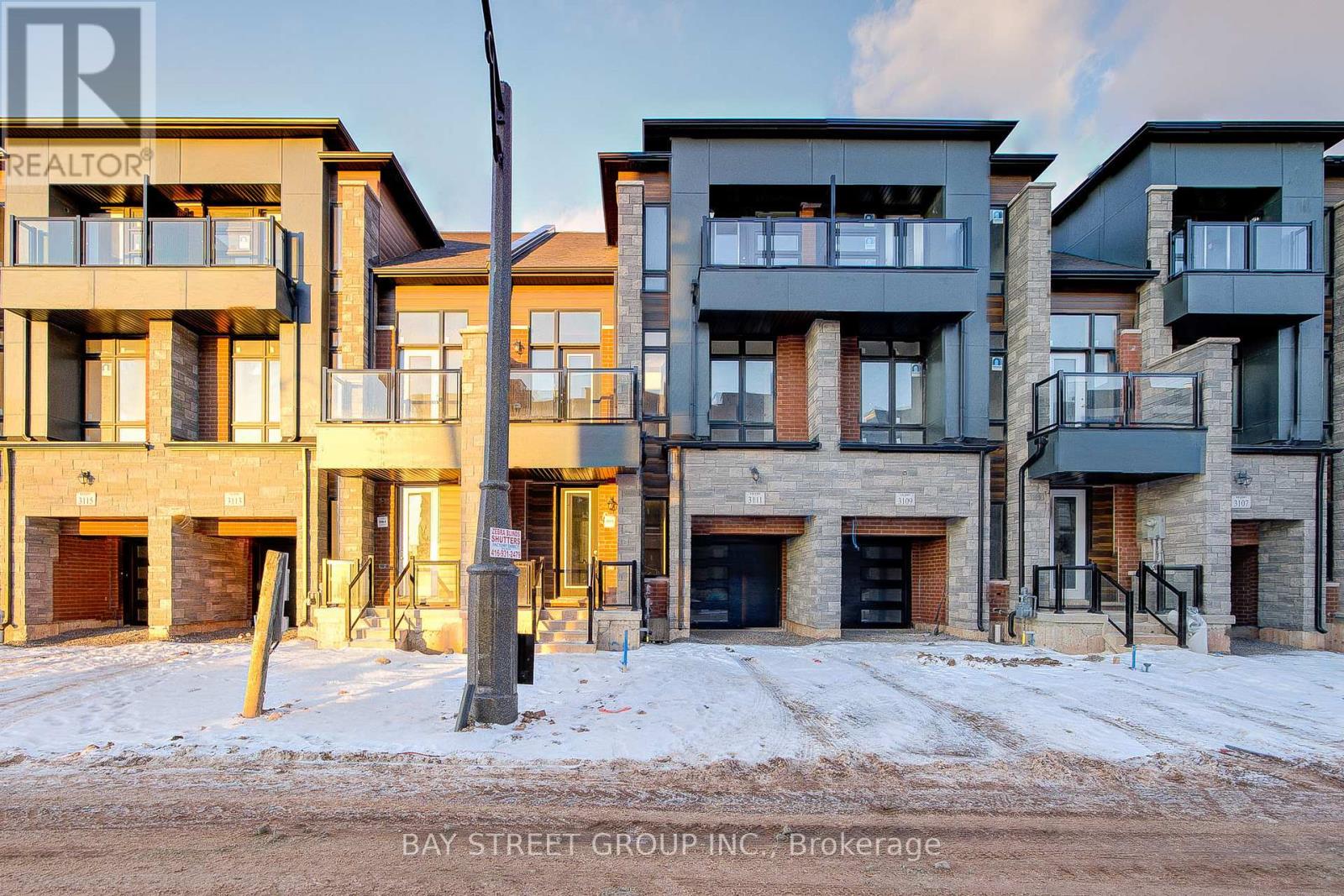 3111 PERKINS WAY, Oakville, Ontario