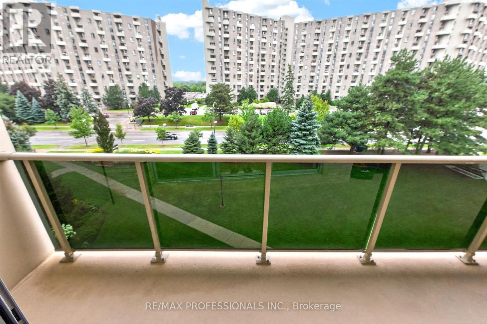 502 - 299 Mill Road, Toronto, Ontario  M9C 4V9 - Photo 32 - W13708662