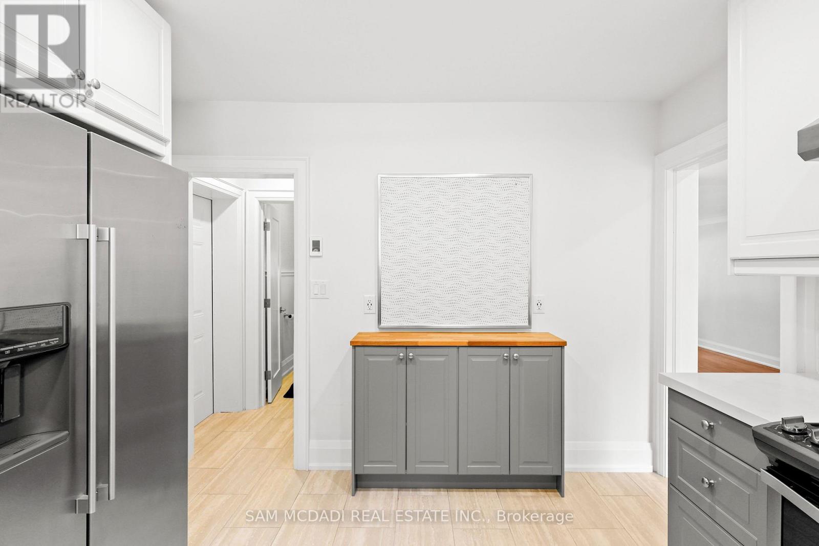 1613 Wembury Road, Mississauga, Ontario  L5J 2L8 - Photo 11 - W13708668